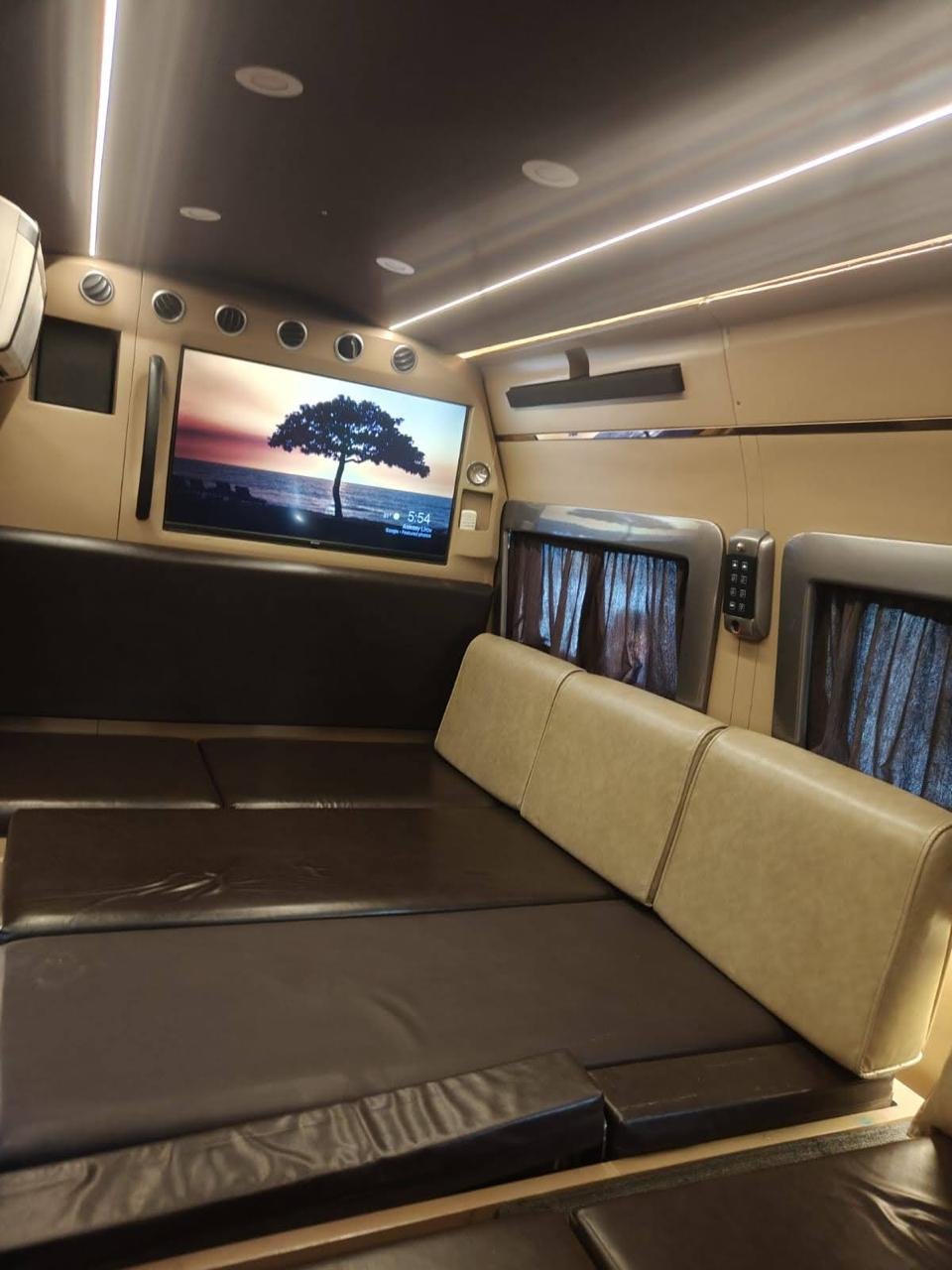 Premium Caravan sleeping bed