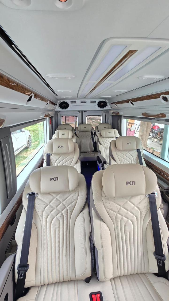 Raas and Routes Jaipur Lux Urbania Seats