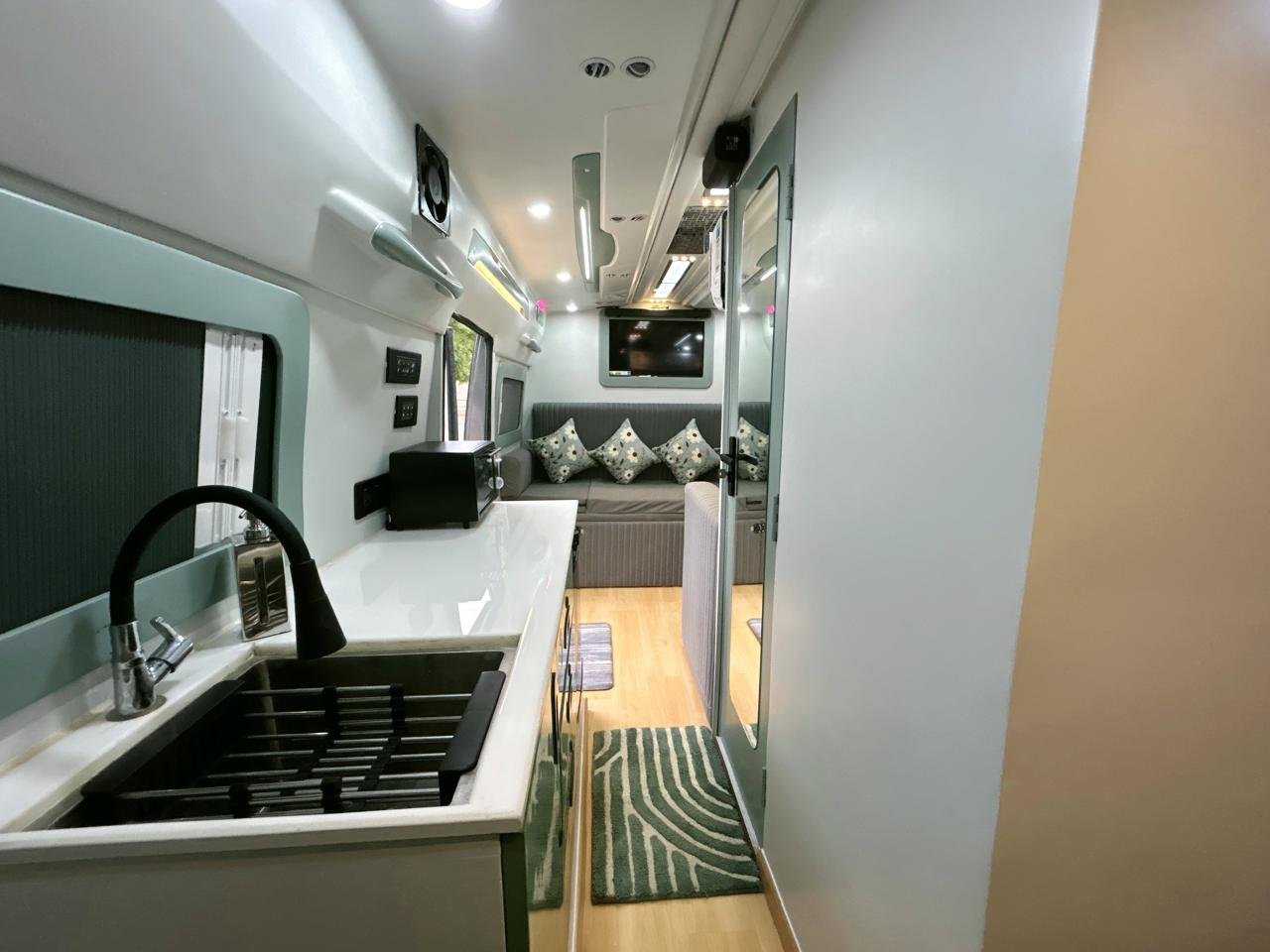 THJ2 Caravan Kitchen Sink
